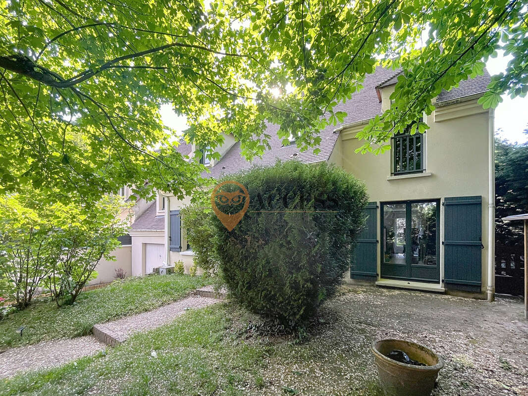 Maison à MONTLIGNON