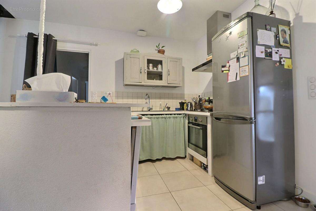 Appartement à LABLACHERE