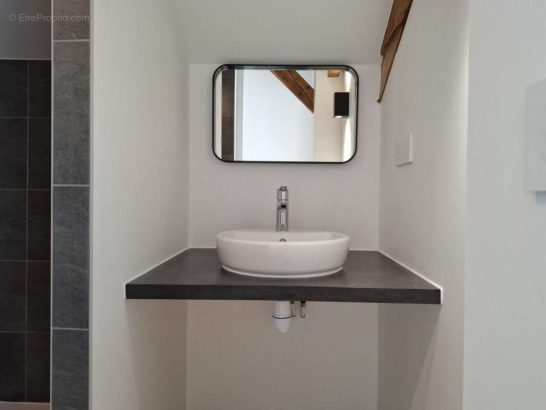 Appartement à COGNIN