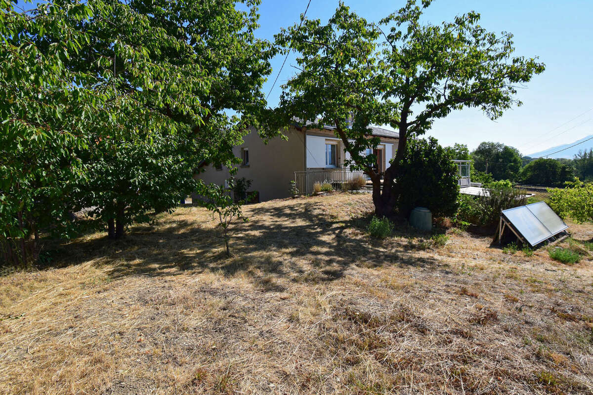 ENVEITG   Propriété de caractère sur plus de 2 000 m2 de terrain - photo 12
