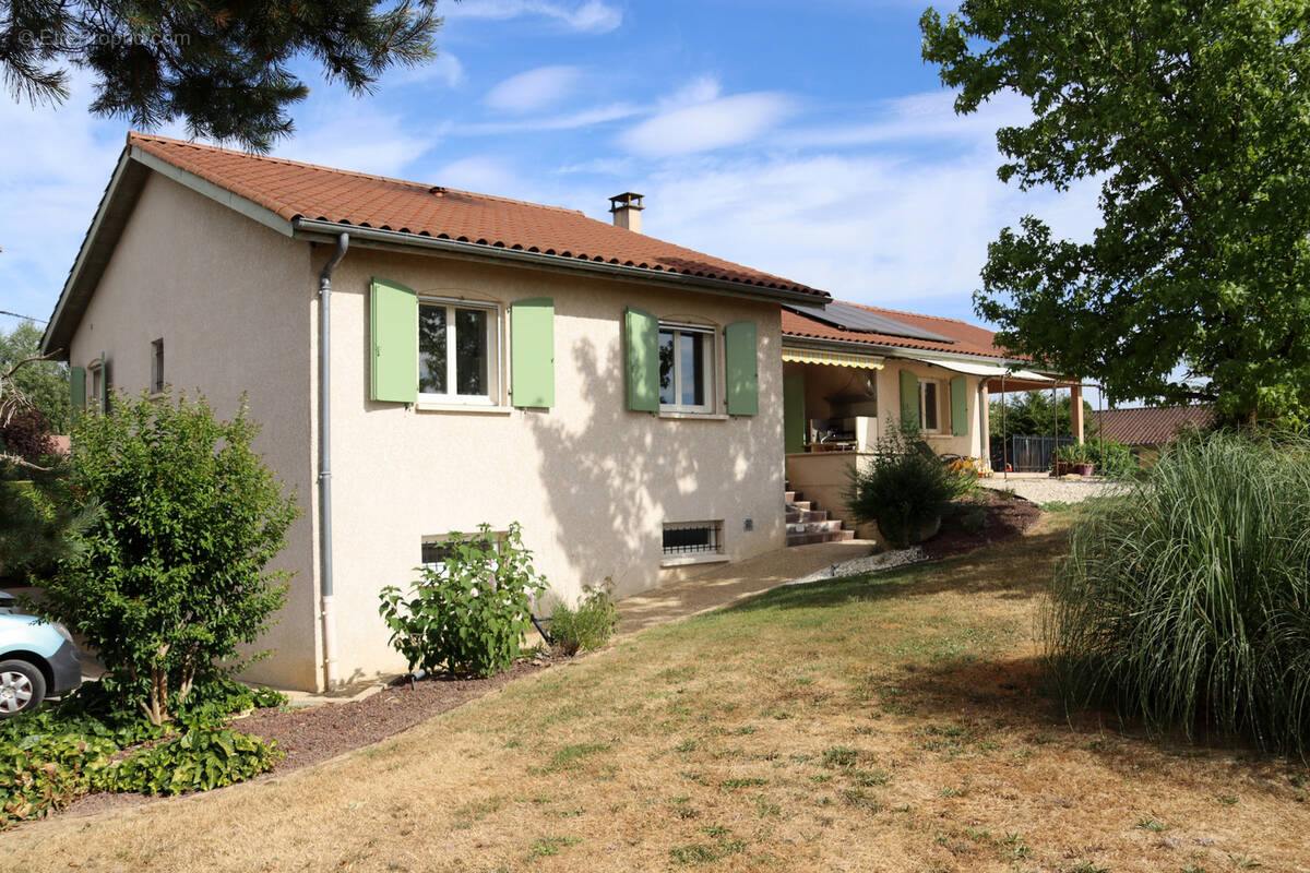 Maison à SAINT-BENIGNE