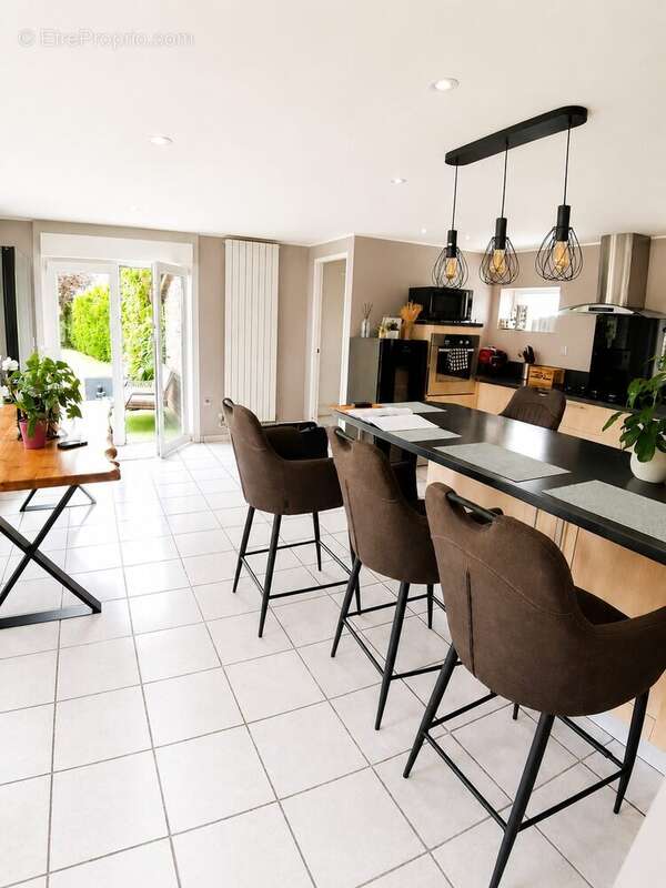 Maison 125 m² à Anzin  - photo 2