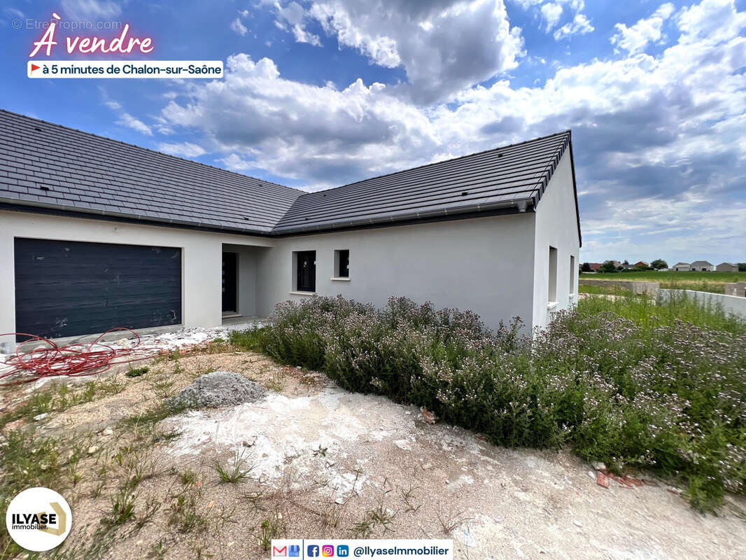 Maison neuve  Bel espace de vie  4 CH  680 m2 - photo 7