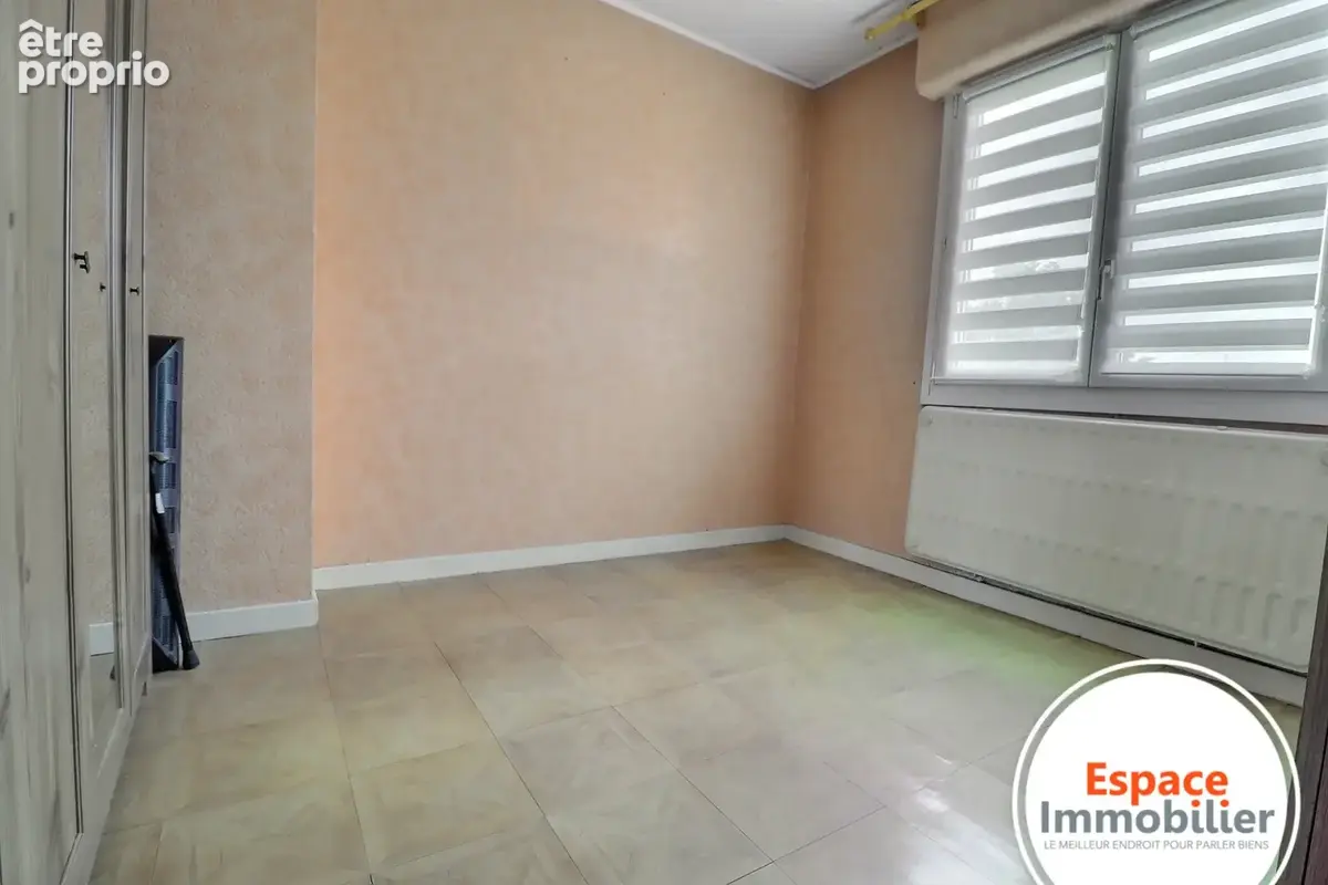 Maison semi-individuelle, 3 chambres, jardin, garage - photo 8
