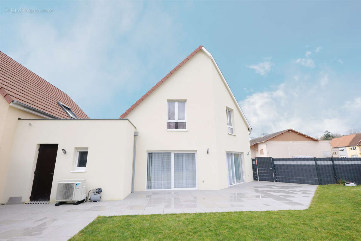 Maison à NIEDERHASLACH