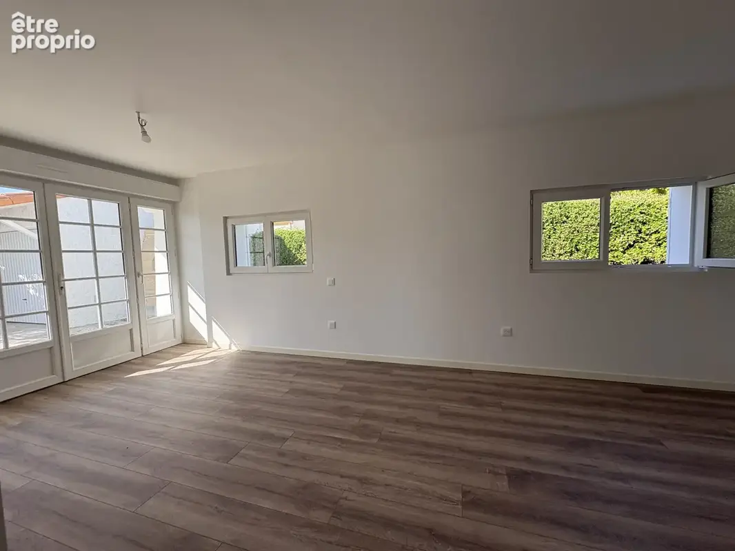 Vaux-sur-Mer - Maison de plain-pied 110 m2, 3 chambres, proche centre - photo 8