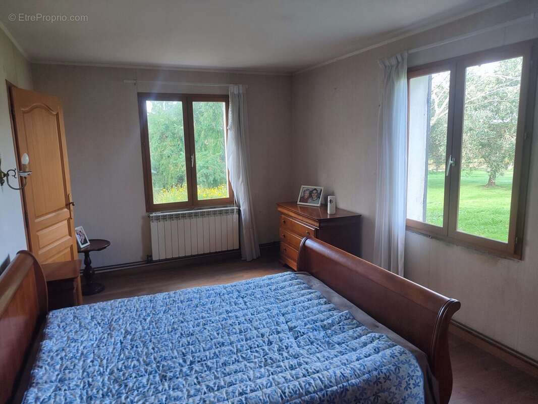 Maison 140 m² à Boisredon  - photo 7
