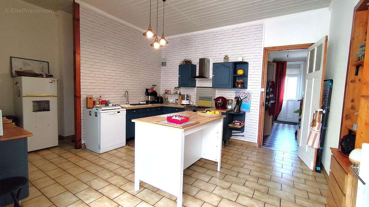 Maison semi-individuelle  de 159 m² à ETROEUNGT (59) - photo 2