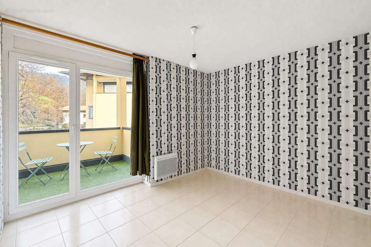 Appartement à MARIGNIER
