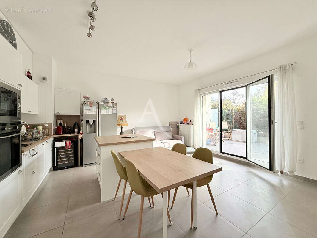 Appartement à LE PERREUX-SUR-MARNE