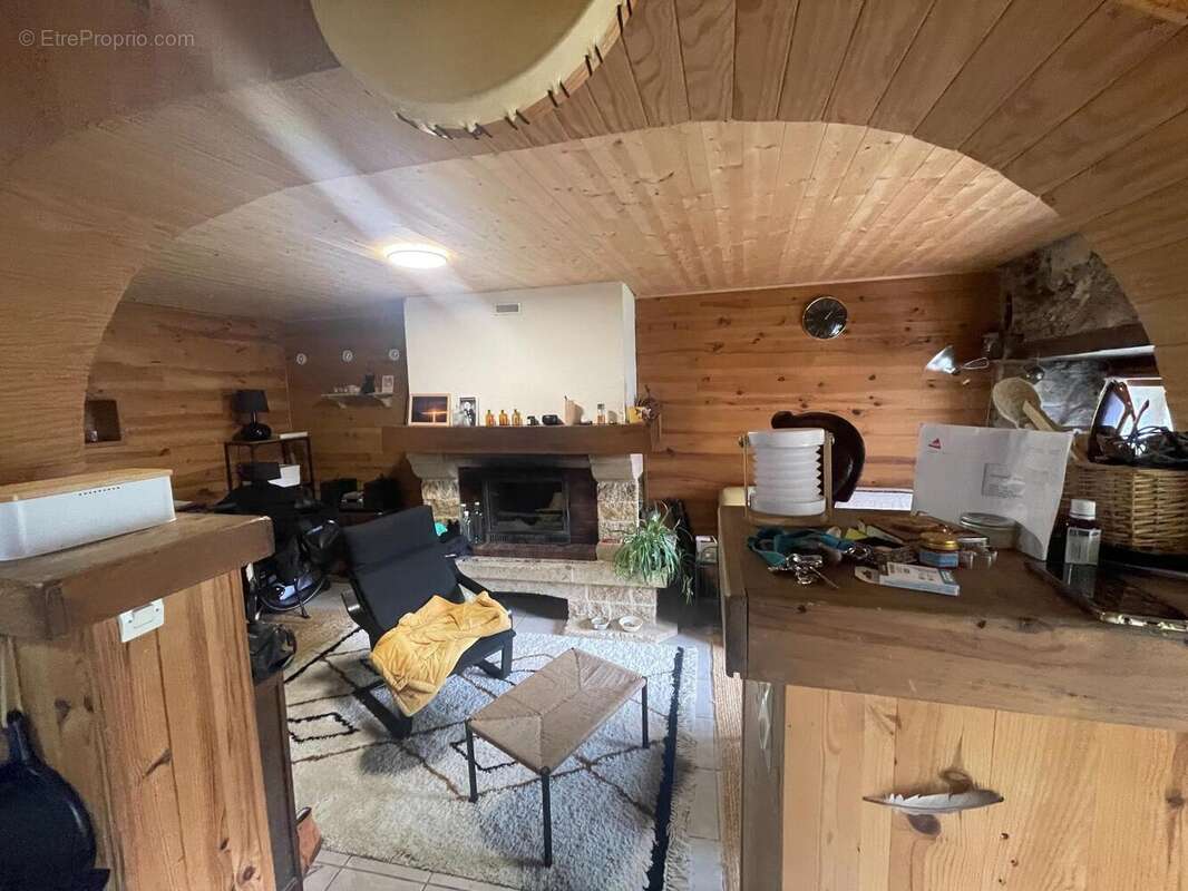 Maison 71 m² à Aydat  - photo 5