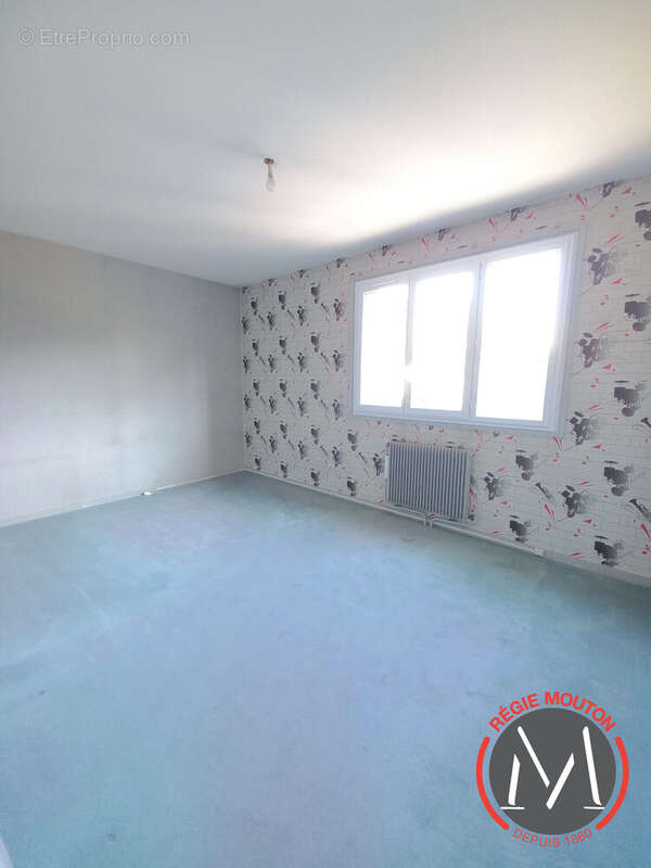 Appartement à FONTAINES-SUR-SAONE