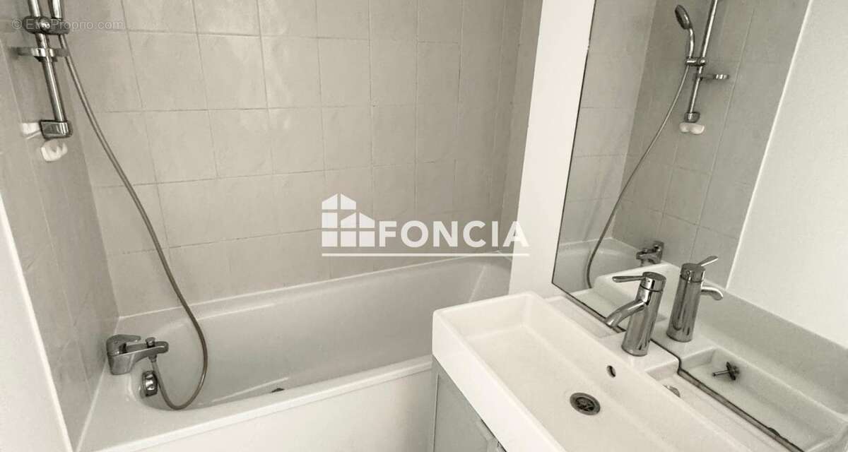 Appartement à MORANGIS