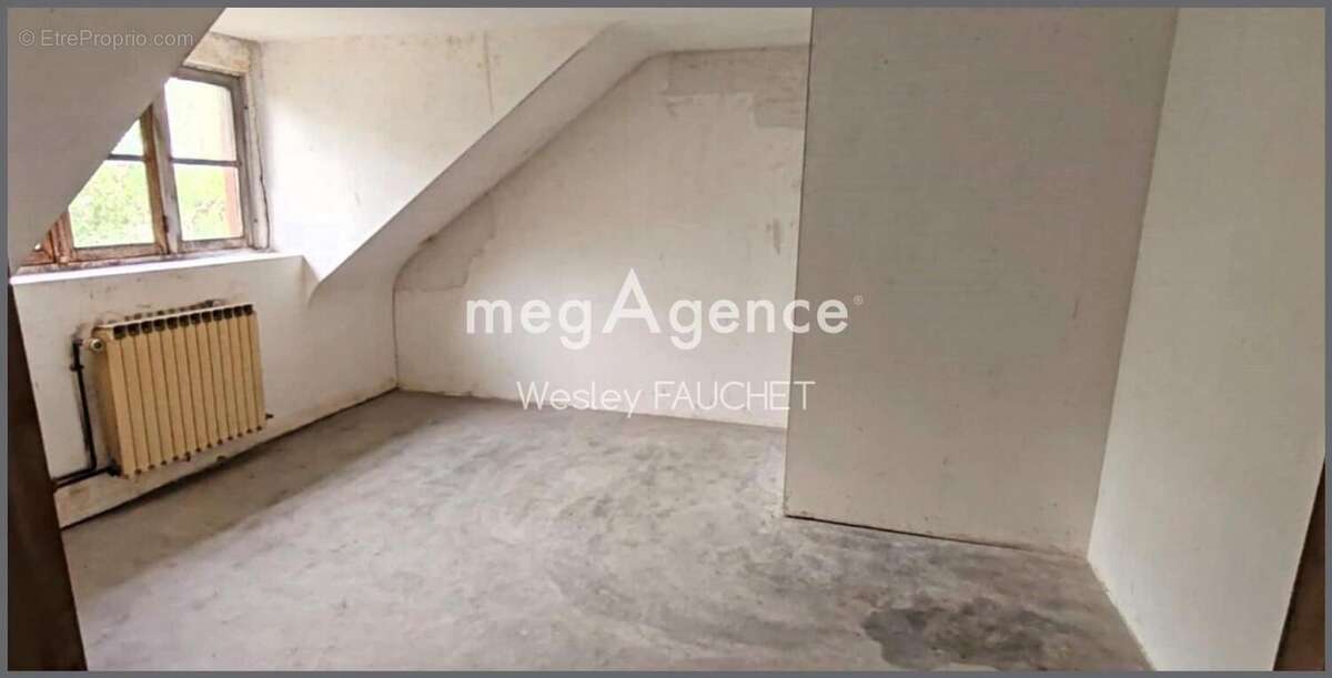 Maison à PALLUAU-SUR-INDRE