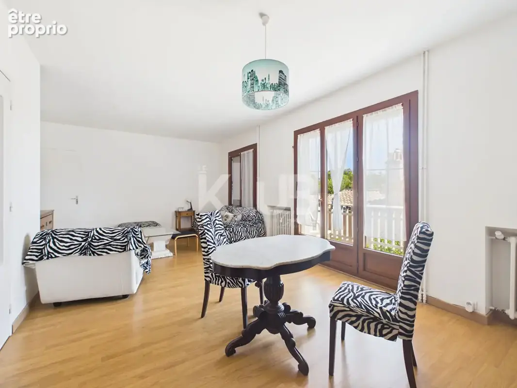 Aix-en-Provence Appartement lumineux de 100 m² à 10 min à pied du centre - photo 2