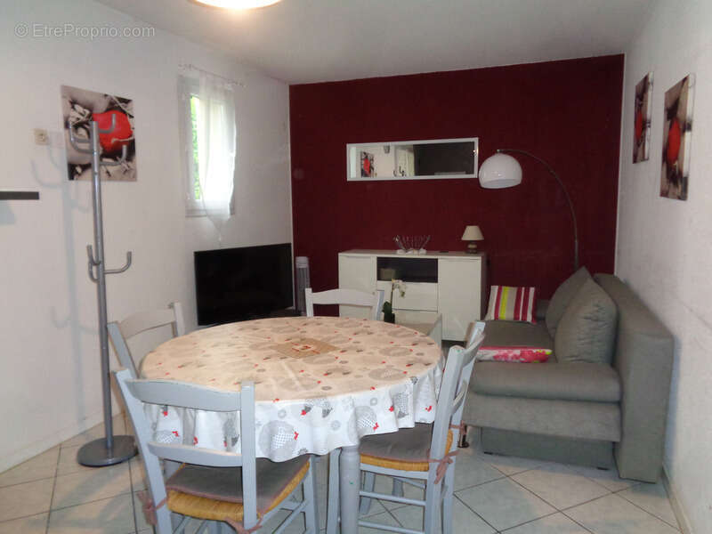 Maison à vendre 2 pièces OZILLAC (17) 2 pièces avec jardin privatif – Proche thermes de Jonzac - photo 2