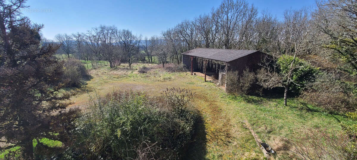 Maison à CHAUFFOUR-SUR-VELL