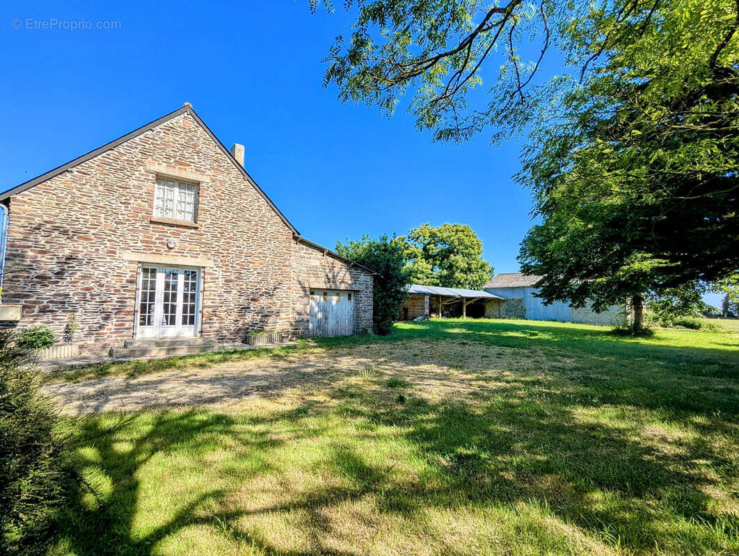 Maison à TREFFENDEL