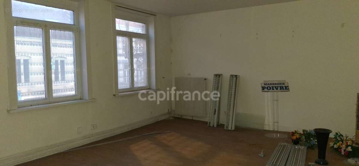 Maison à vendre 7 pièces à Laventie (62)  88 000 euros - photo 4