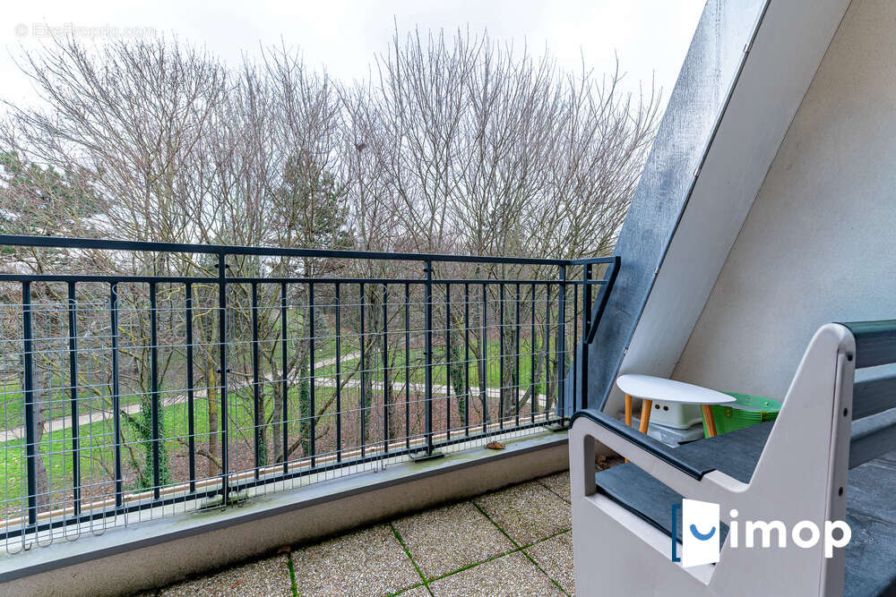 Appartement à LE BLANC-MESNIL