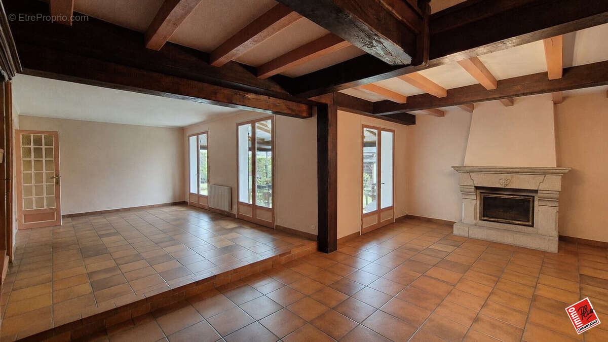 Maison 187 m² à Saint-Rieul  - photo 3