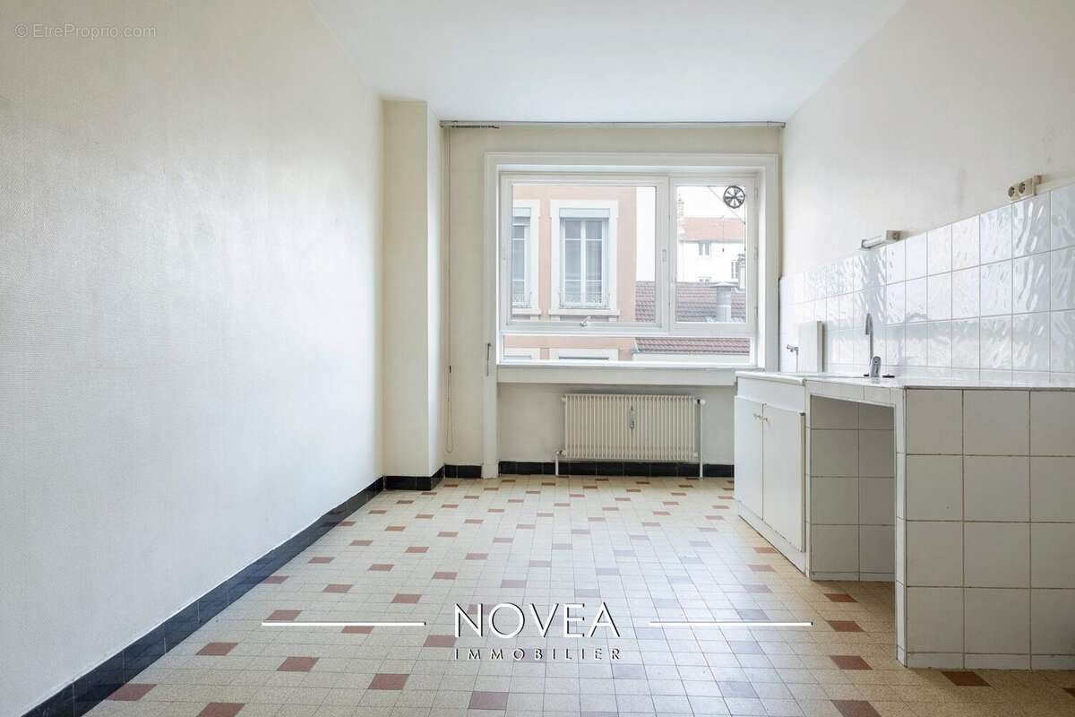 Appartement à LYON-6E