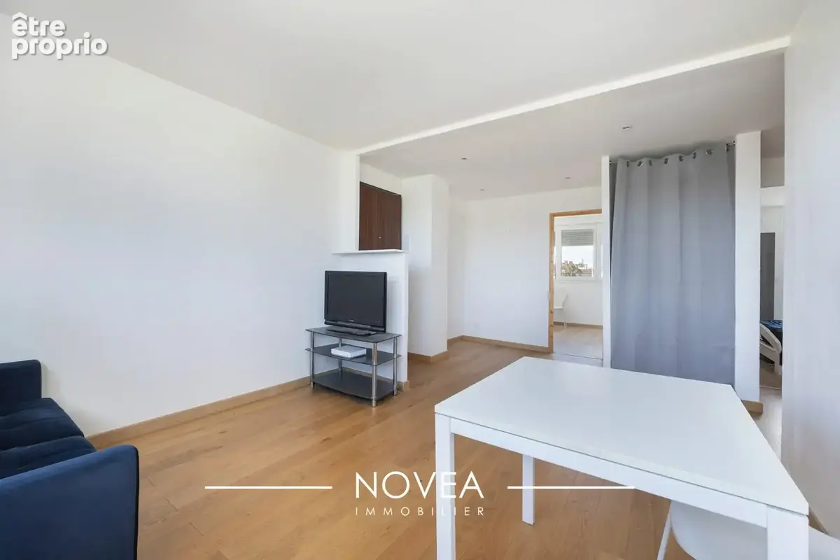 Appartement à LYON-5E