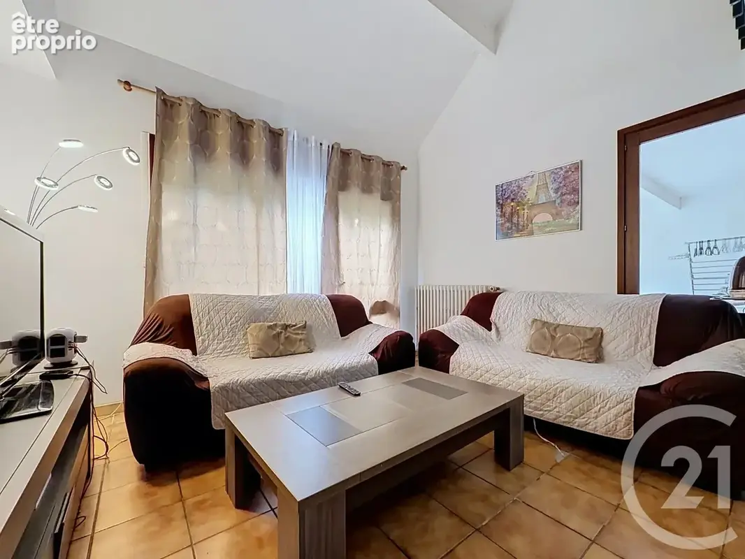 Maison 5 pièces 141 m² à vendre à Nangis (77370) - photo 2
