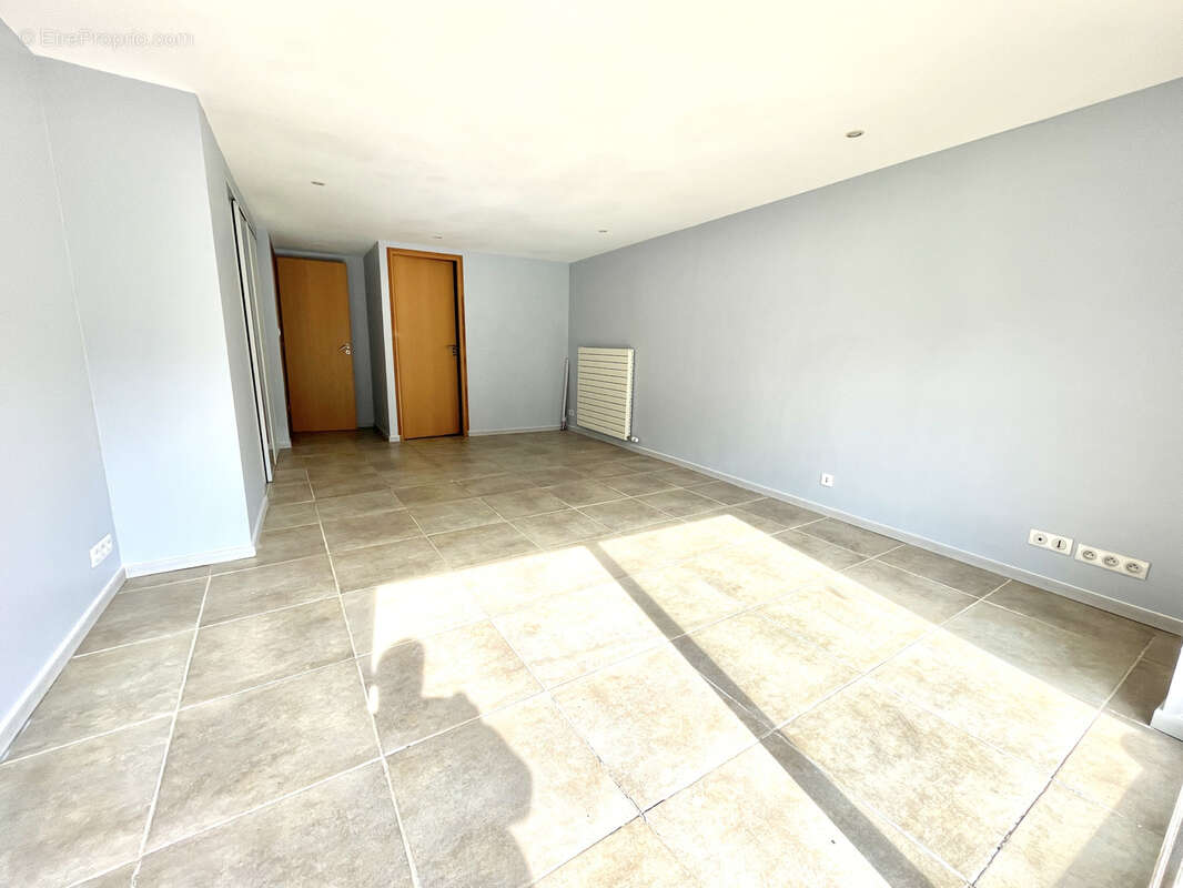 Maison à SAINT-QUENTIN