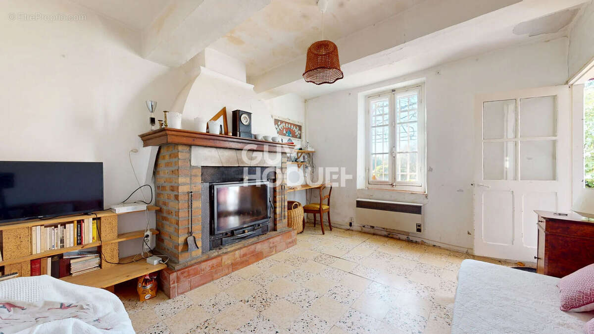 Maison à L&#039;ISLE-SUR-LA-SORGUE