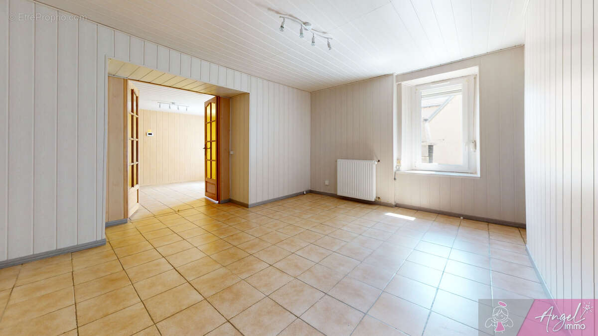 Maison à GENDREY
