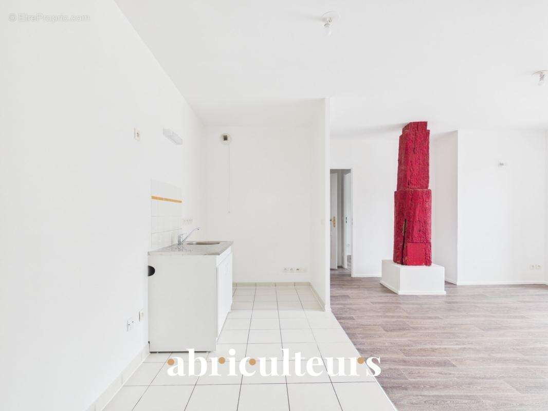 Appartement à SURVILLIERS