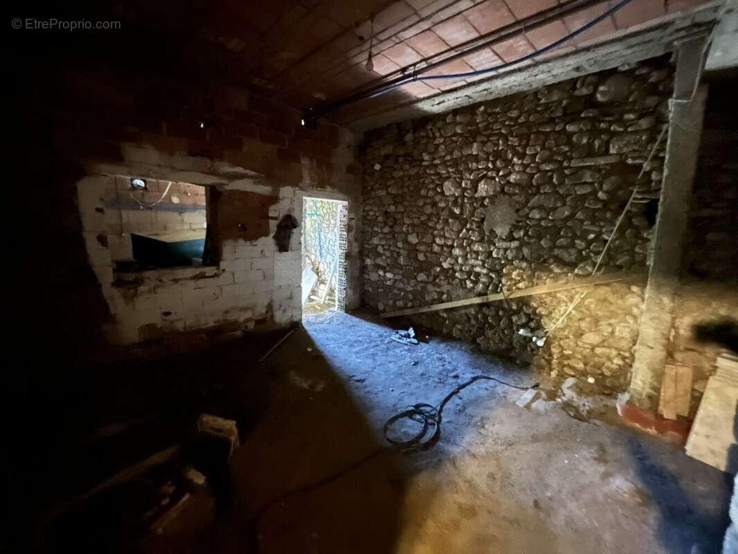 Maison à MAGALAS