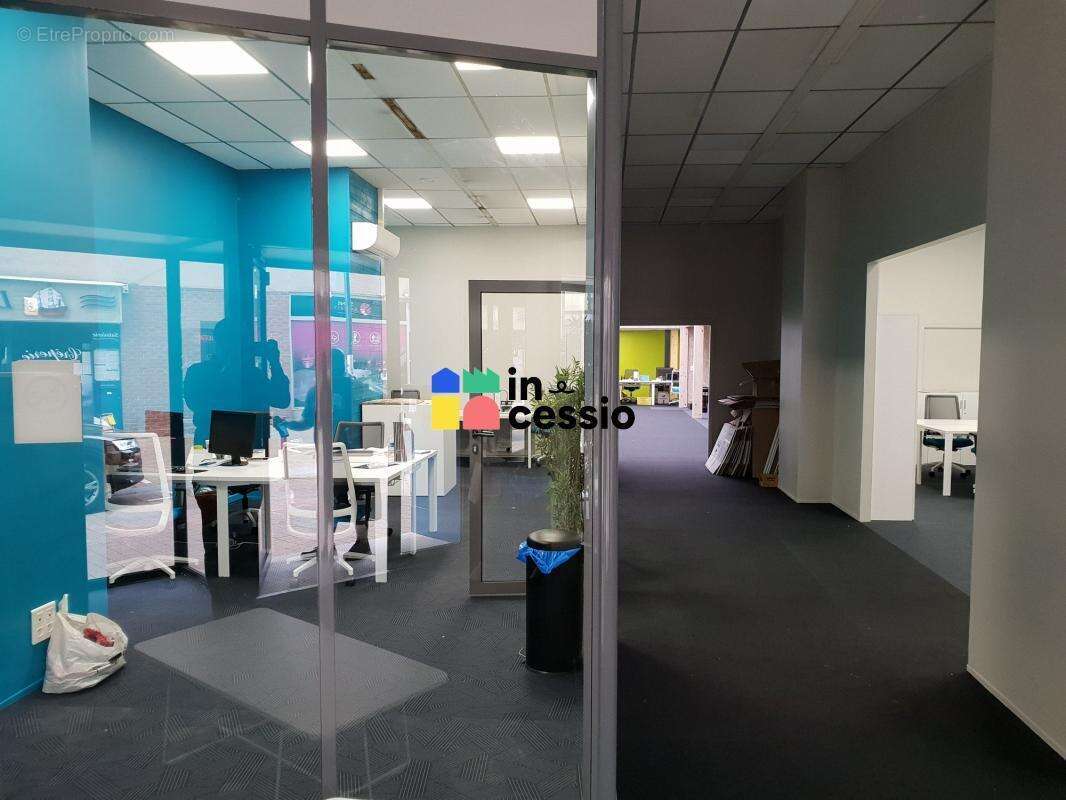 ? opportunité spéciale investisseurs – bureaux occupés e - photo 3