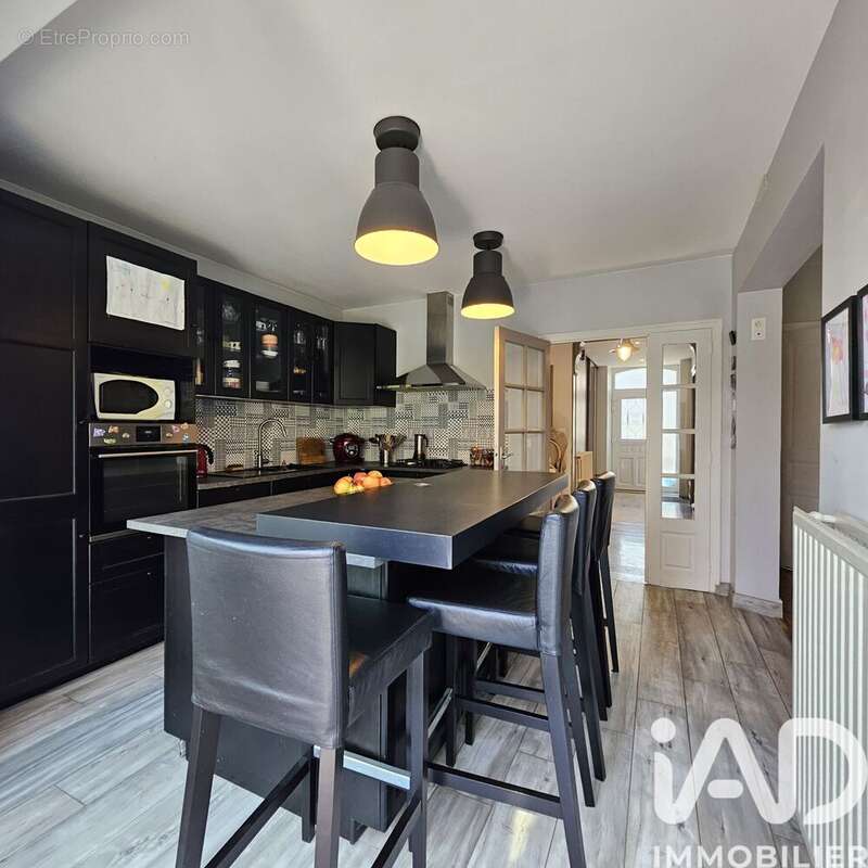 Maison 191 m² à Varennes-En-Argonne  - photo 3