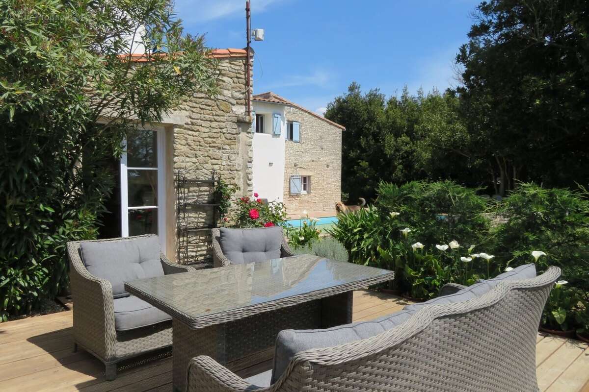 Maison à LA COUARDE-SUR-MER