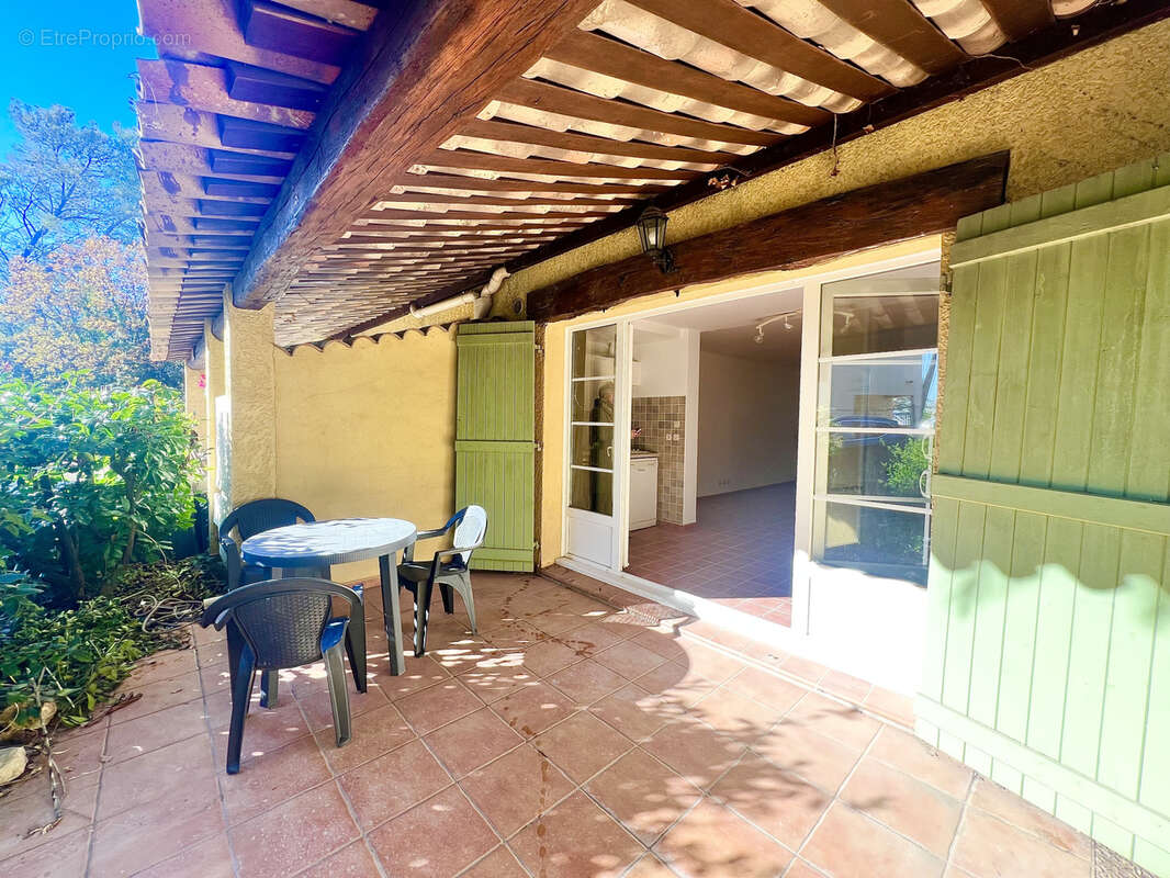 Appartement à LA MOTTE