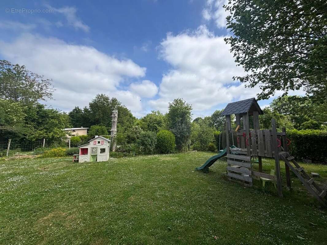 Appartement à SAINT-REMY-L&#039;HONORE