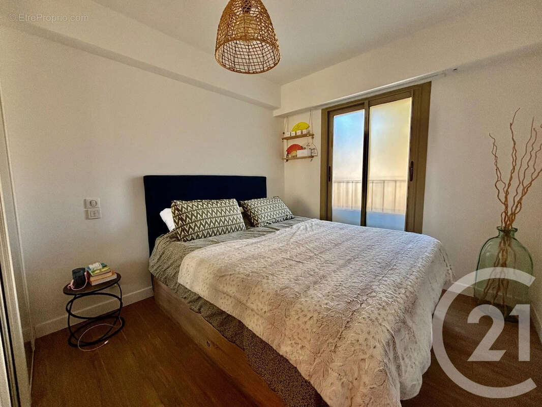 Appartement à LE CANNET