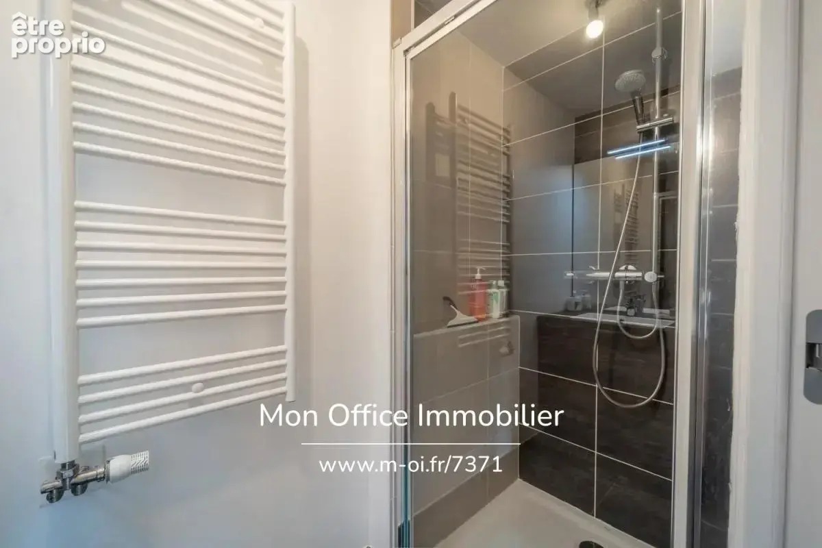 Référence : 7371-TCA - Appartement 4 pièces de 85m2 avec terrasse vue montagne et garage double rue Louis Boch (Annecy centre-vi - photo 5