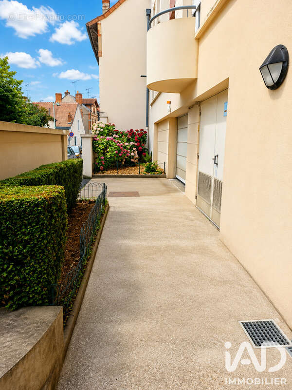 Appartement 84 m² à Cosne-Cours-Sur-Loire  - photo 2