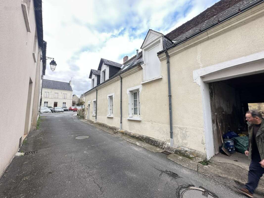 Maison à SAINT-EPAIN