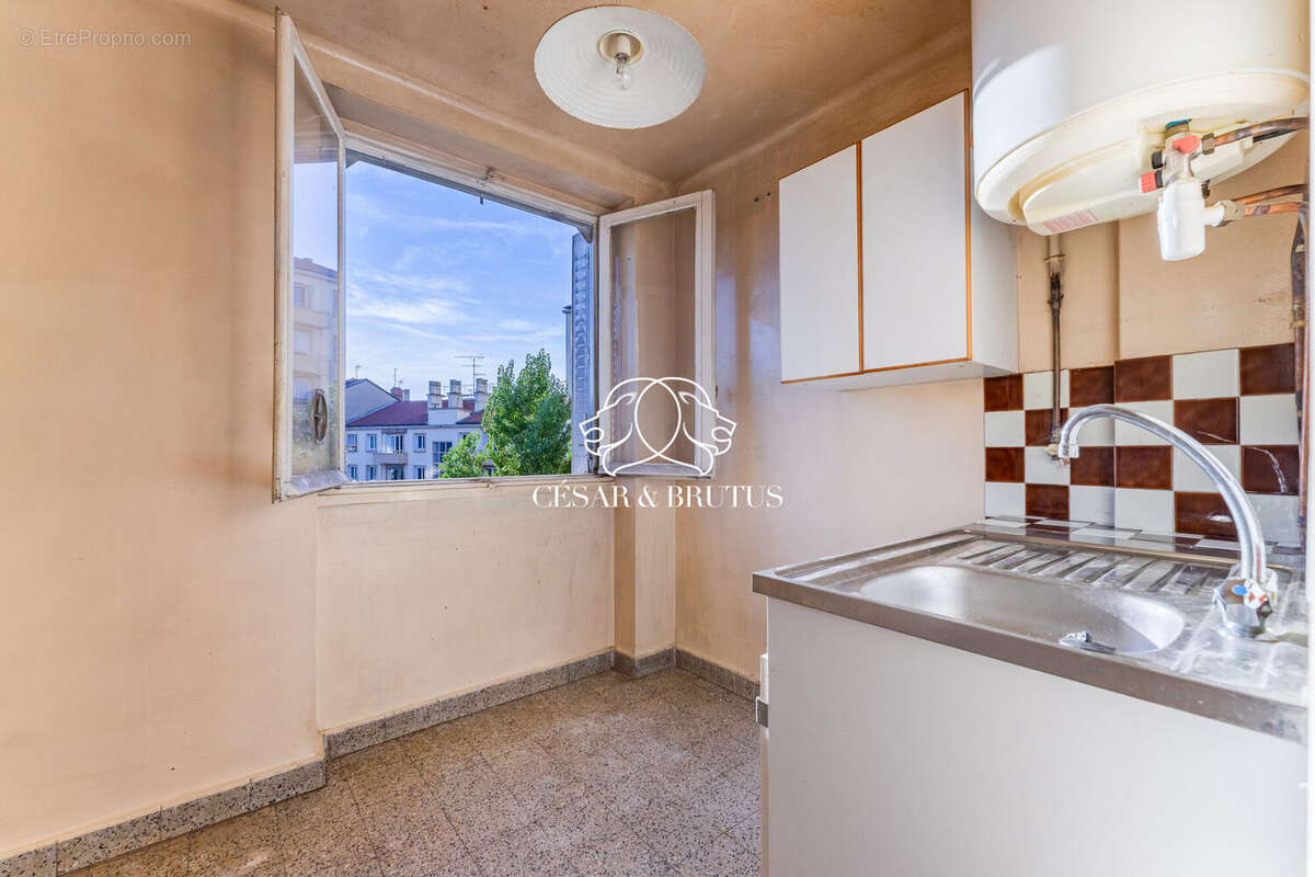 Appartement à LYON-7E