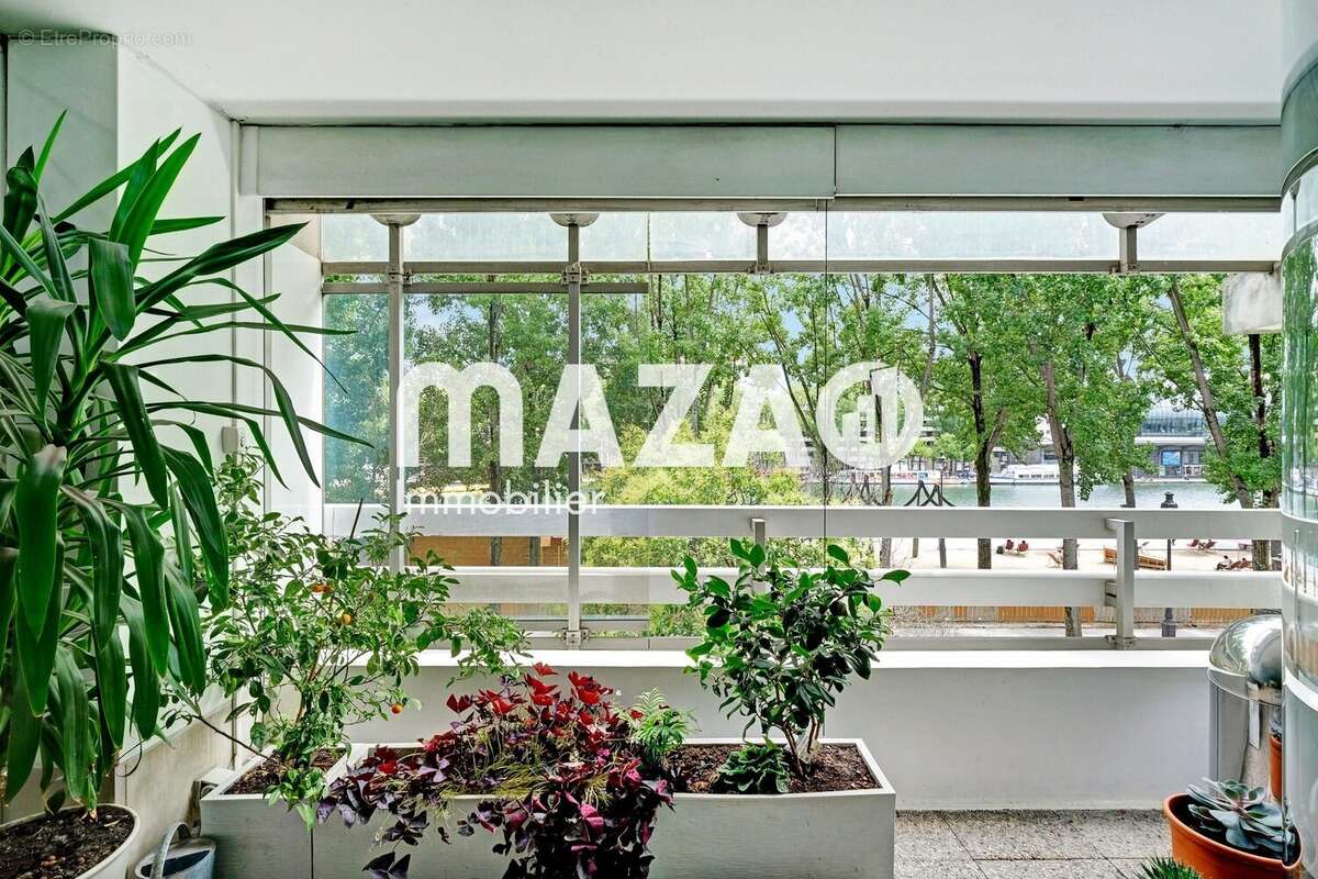 Appartement à PARIS-19E