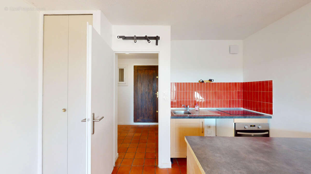 Appartement à SAUSSET-LES-PINS