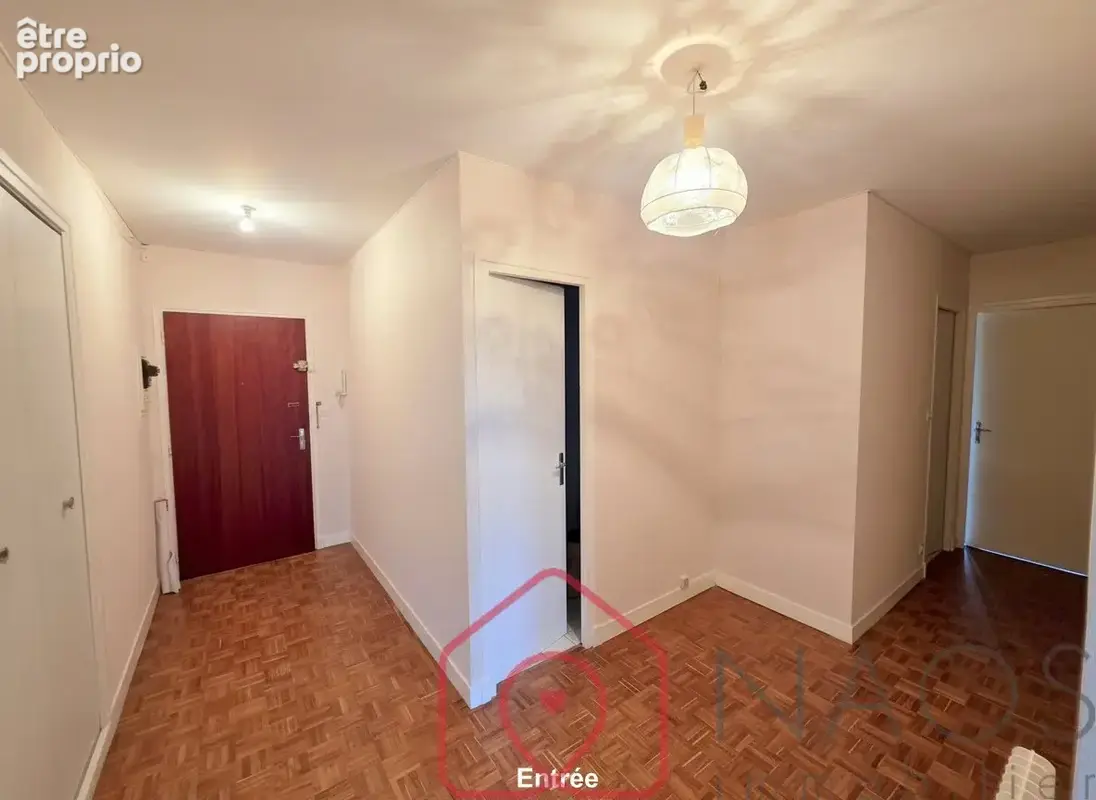 St Jean Le Blanc F3 de 62m2 au 2ème sur 4 étages avec ascenseur - photo 6