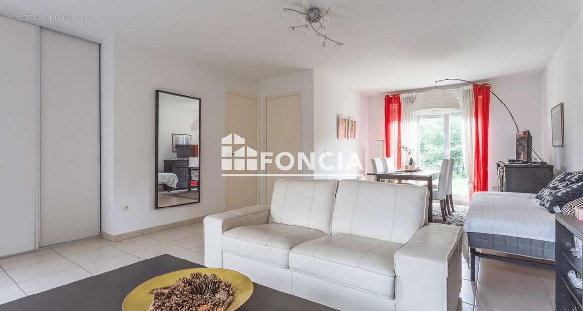 Maison à CHILLY-MAZARIN