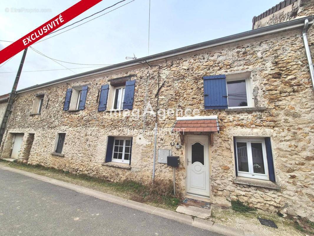 Maison à SAACY-SUR-MARNE