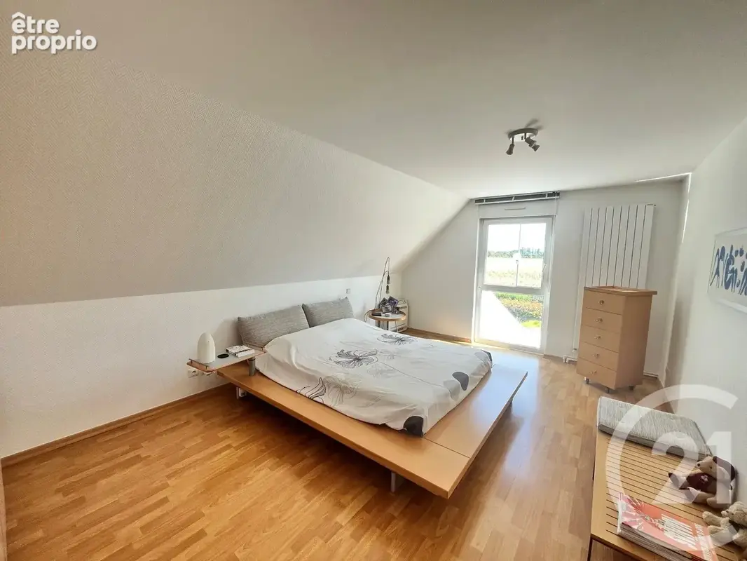 Maison 8 pièces 255 m² à vendre à Oberhausbergen (67205) - photo 9