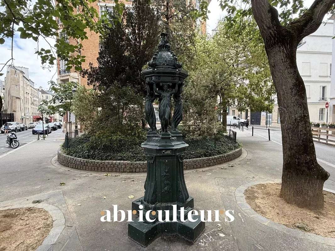 Appartement à PARIS-5E